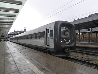 IR4 04 at Østerport Station.
