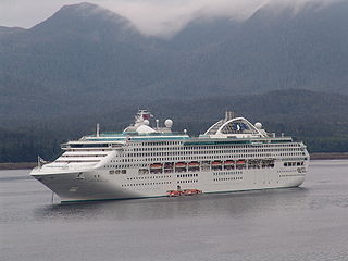 <i>Sun</i>-class cruise ship