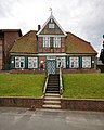 Deutsch: Wohnhaus Deichstraße 30 in Osten (Oste). This is a photograph of an architectural monument. It is on the list of cultural monuments of Osten (Oste), no. 35.204.400.019.