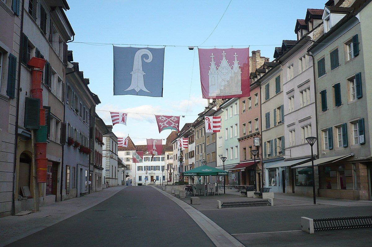 Schnelle Übersetzungen in 260 Zielsprachen | Das Übersetzungsbüro in Delsberg | Jura | www.schnelle-uebersetzungen.ch/uebersetzungsbuero-delsberg-jura.php