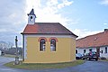 English: Chapel in Dolní Chrášťany, Prachatice District, the Czech Republic. Čeština: Kaple v Dolních Chrášťanech, okres Prachatice.