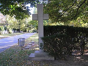Гроб Дјука Елингтона на гробљу Вудлоун у Бронксу