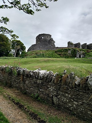 <span class="mw-page-title-main">Dundrum Castle</span> Ruined castle at Dundrum, County Down, Northern Ireland