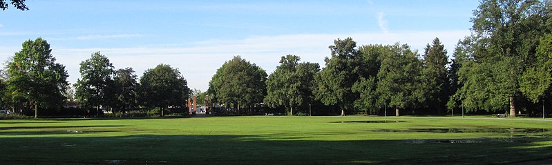 File:Enschede - GJ van Heekpark.jpg