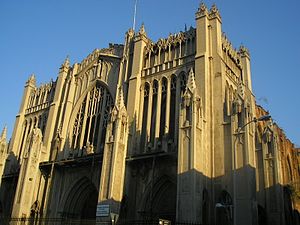 Basilica del Salvador, Santiago, Chile: 1913–1954