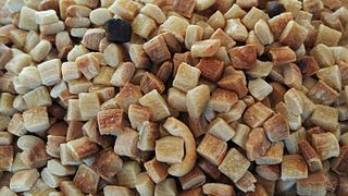 <span class="mw-page-title-main">Farfel</span> Small pellet-shaped or flake-shaped pasta