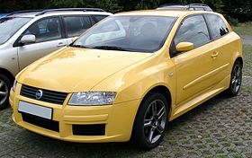 Fiat Stilo ön 20080711.jpg