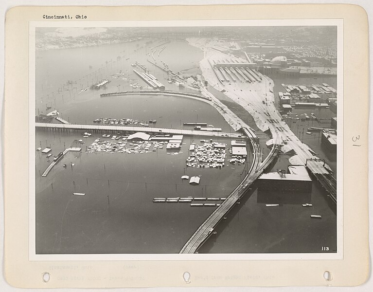 File:Floods - Ohio - NARA - 68157888.jpg