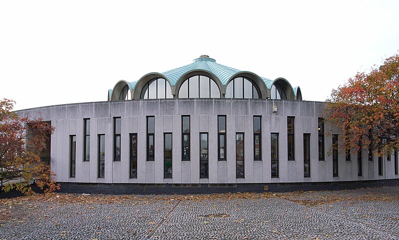 File:Fulwell Cross Library.jpg