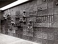 קדרים וקהל צופים ומתפעלים, 1965 גובה 300 ס"מ, אורך 800 ס"מ ביתן הקרמיקה, מוזיאון ארץ ישראל, תל אביב