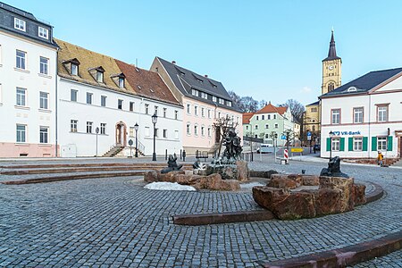 Hartha Froschbrunnen 01