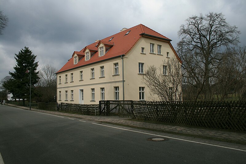 File:Havelland Stechow-Ferchesar Stechow Friedensstraße 12.JPG