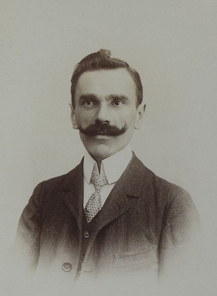 File:Henri Béconnais 1904.jpg