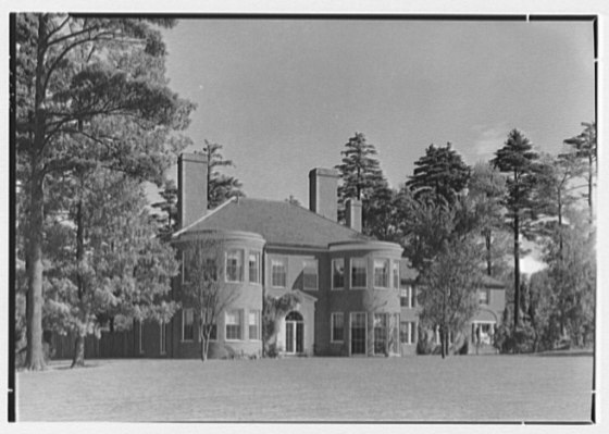 File:Henry B. Cabot, Jr., residence in Dover, Massachusetts. LOC gsc.5a02898.tif