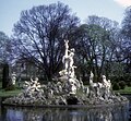 Herkulesbrunnen im Park