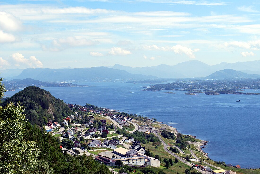 File:Hessa Slinningen Borgundfjorden DSC 0251.jpg