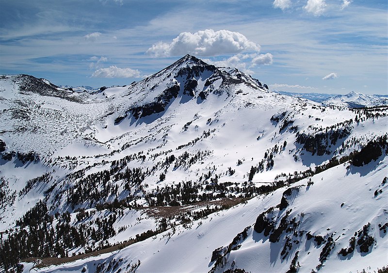 File:Highland Peak.jpg