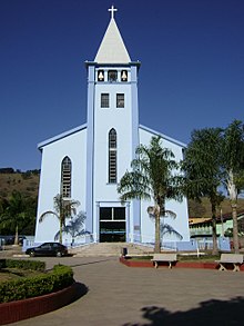 Igreja Matriz de Coluna (MG) .jpg