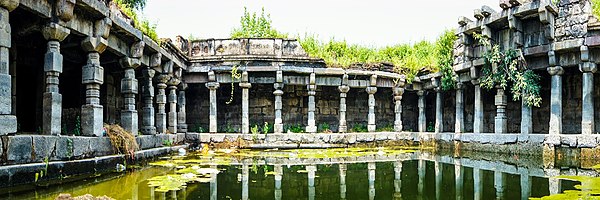 Kakatiyas well at Warangal