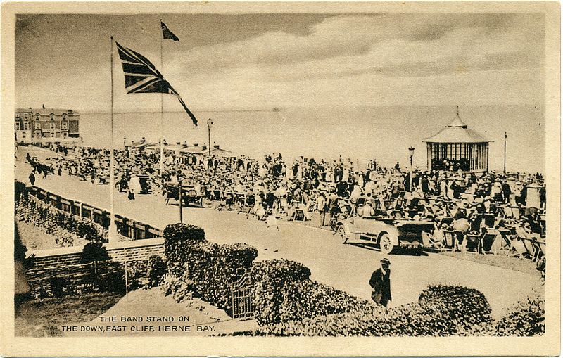File:Kings Hall Herne Bay 1904 to 1913.jpg