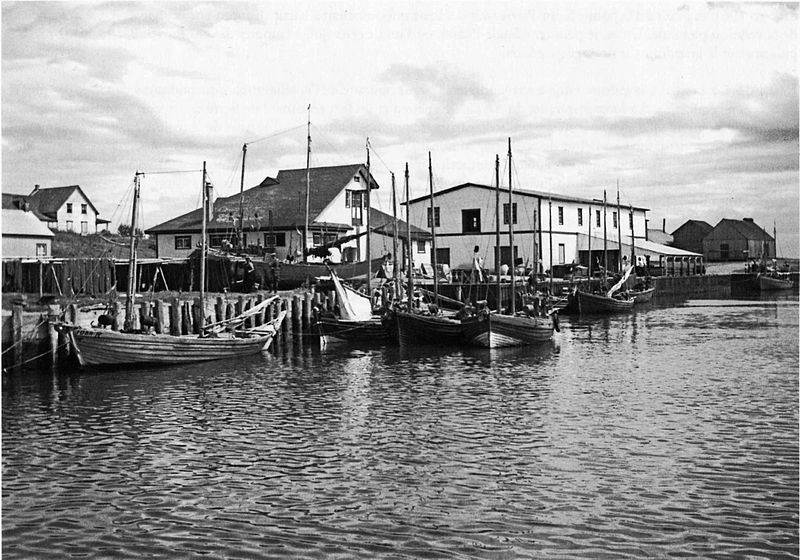 File:L Anse-a-Beaufils 1949.JPG