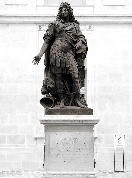 File:Louis XIV en empereur romain statue d'Antoine Coysevox 1689.jpg