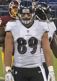 Mark Andrews (American football) .jpg