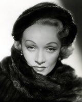 Marlene Dietrich in No Highway (1951) (Cropped).png