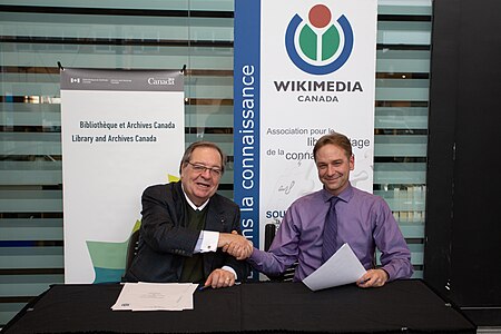 Signature of a Memorandum of Understanding between Wikimedia Canada and Library and Archives Canada