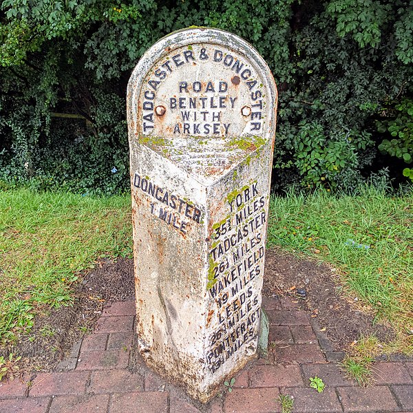 File:Milepost front view.jpg