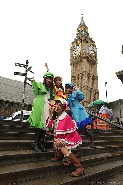 File:Milky Holmes in London (5080111101).jpg