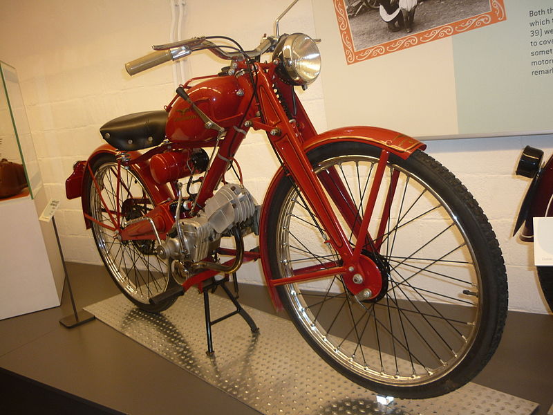 File:Moto Guzzi Hispania 65cc 1953 b.jpg