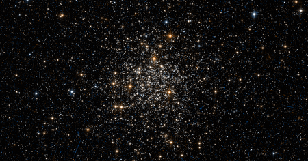 NGC 1852