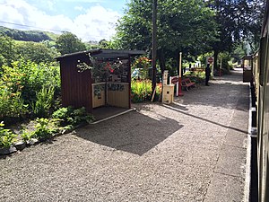 Newby Bridge railway station.JPG