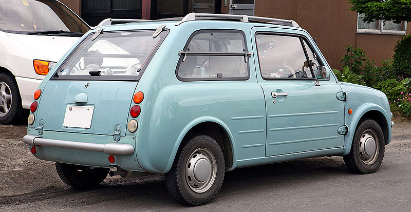 800px-Nissan_Pao_002