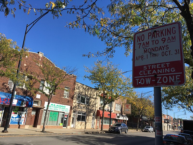 File:No parking 7 am to 9 am Mondays April 1 thru October 31 (37851626884).jpg