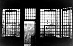 Thumbnail for File:Ohio Penitentiary - Interior Gate.jpg