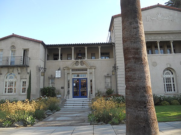 Image: Old YWCA Building front faces south