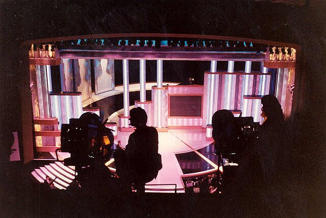 The stage as seen from the balcony at the 62nd Academy Awards in 1990.