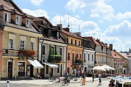 Sandomierz: Zgodovina, Mestne znamenitosti, Pobratena mesta