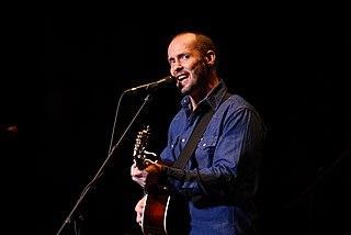 <span class="mw-page-title-main">Paul Thorn</span> American singer-songwriter and boxer