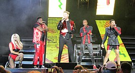 Pentatonix at USANA Amphitheatre (42077237740).jpg