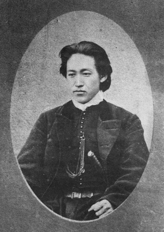 Hijikata Toshizo of the Shinsengumi became a hatamoto shortly before the end of the Edo period Photo-Hijikata-Toshizo-c1869.png