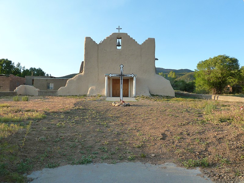File:Picuris Pueblo, NM, Campo Santo and San Lorenzo Church, 2011 - panoramio.jpg