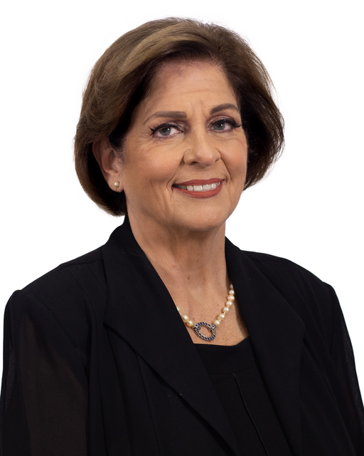 Pilar Cisneros Gallo