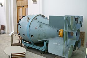 Modell av RDS-1 på Moskva polytekniske museum.