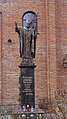 wikimedia_commons=File:Pomnik Jana Pawła II przed kościołem św. Jana Pawła II w Ostrowcu Świętokrzyskim.jpg
