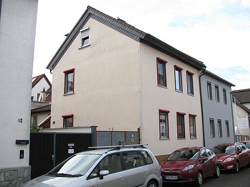 Privatstraße 10, 1, Okriftel, Hattersheim am Main, Main-Taunus-Kreis