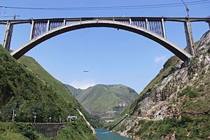Qinglong Railway Bridge.jpg
