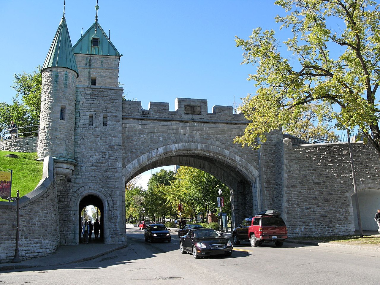 Canada - Porte de Québec 1280px-Quebec_City_Wall